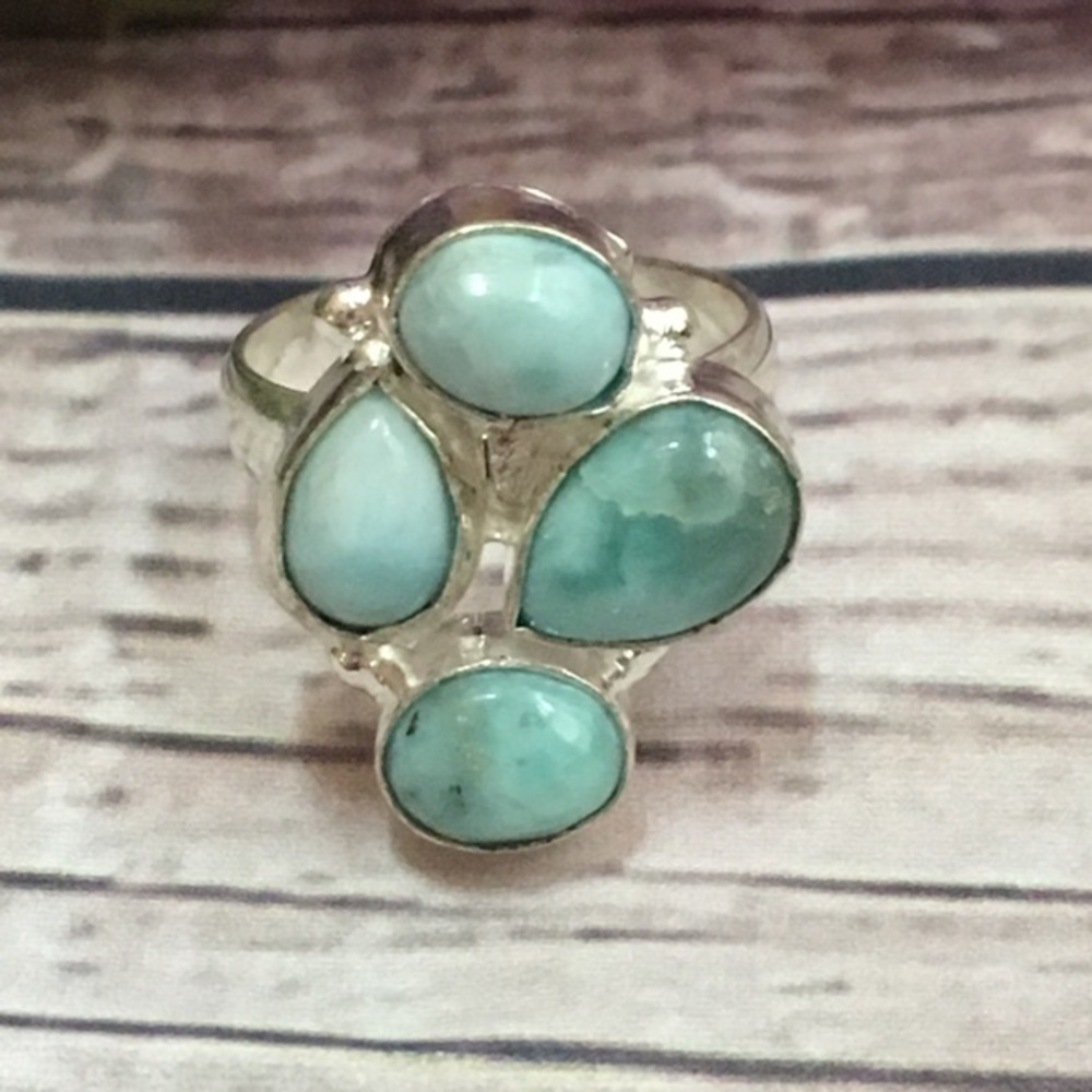 Size 8 Larimar & Silver Cluster Ring
